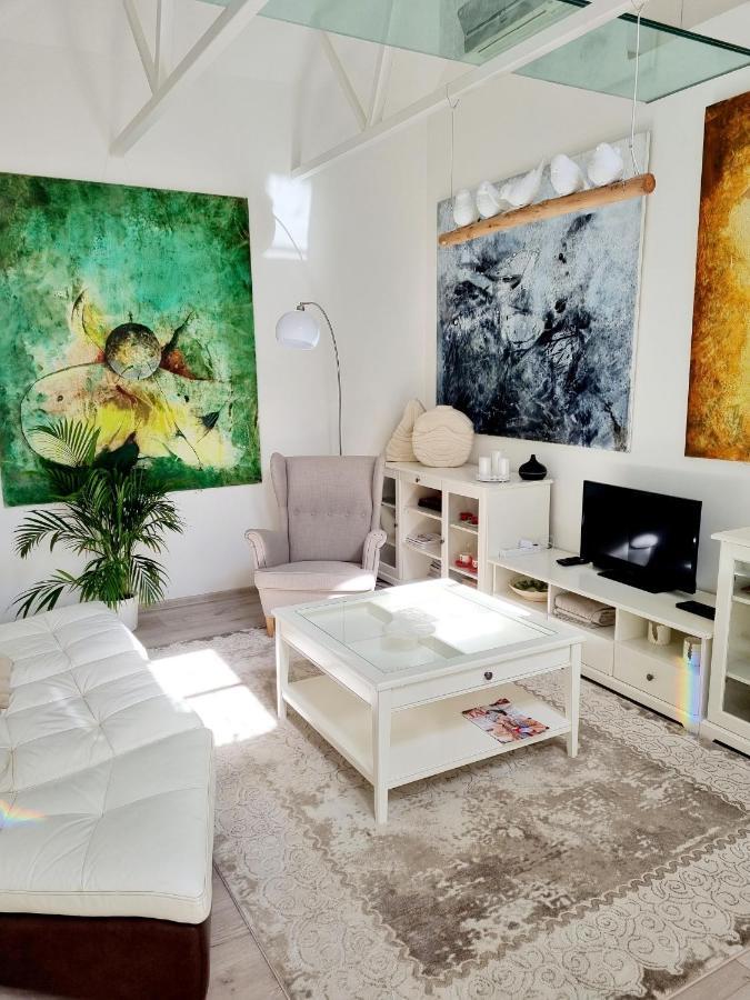 Gallery Balta Apartments Kaunas Ngoại thất bức ảnh
